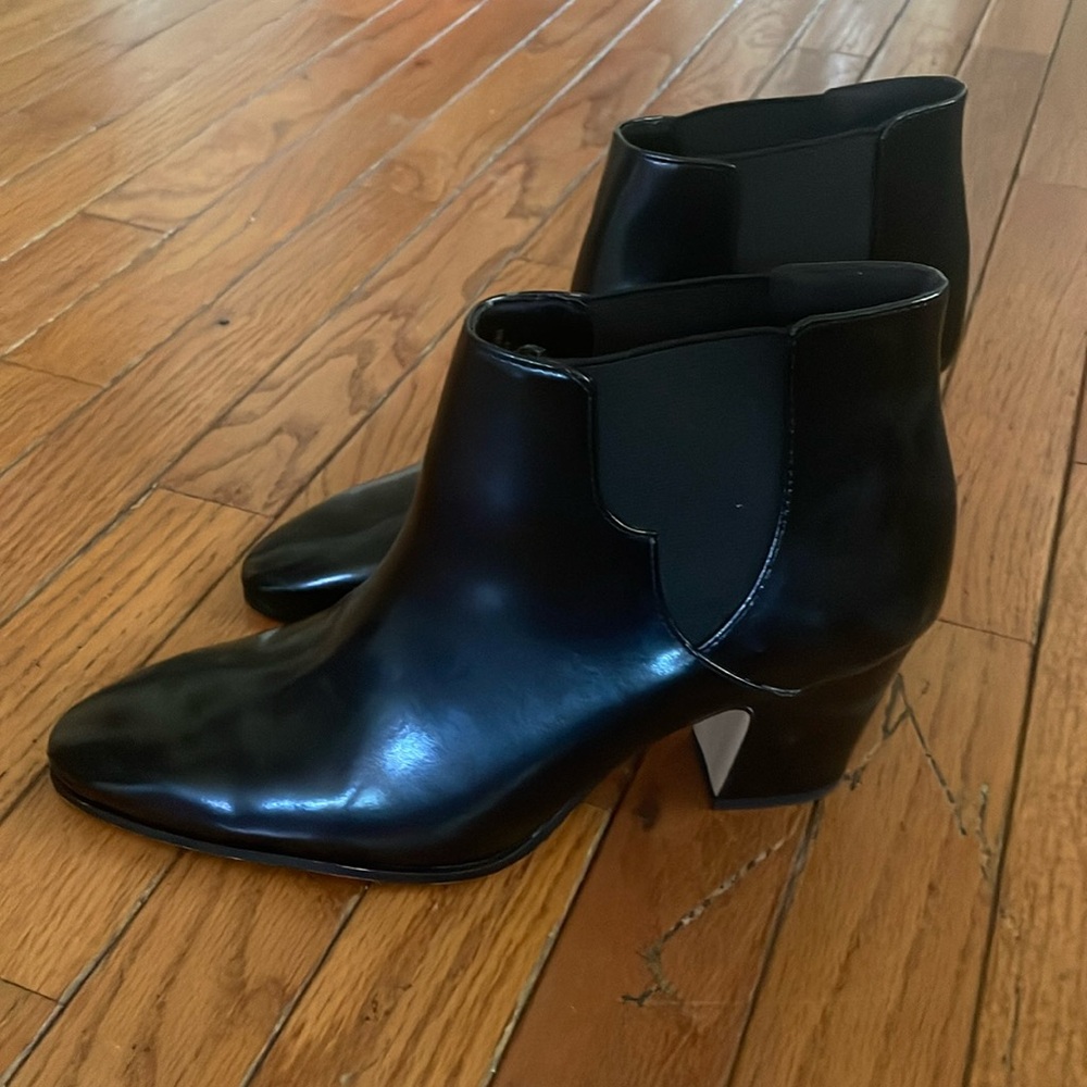Black ankle kitten heel boots size 40 EU